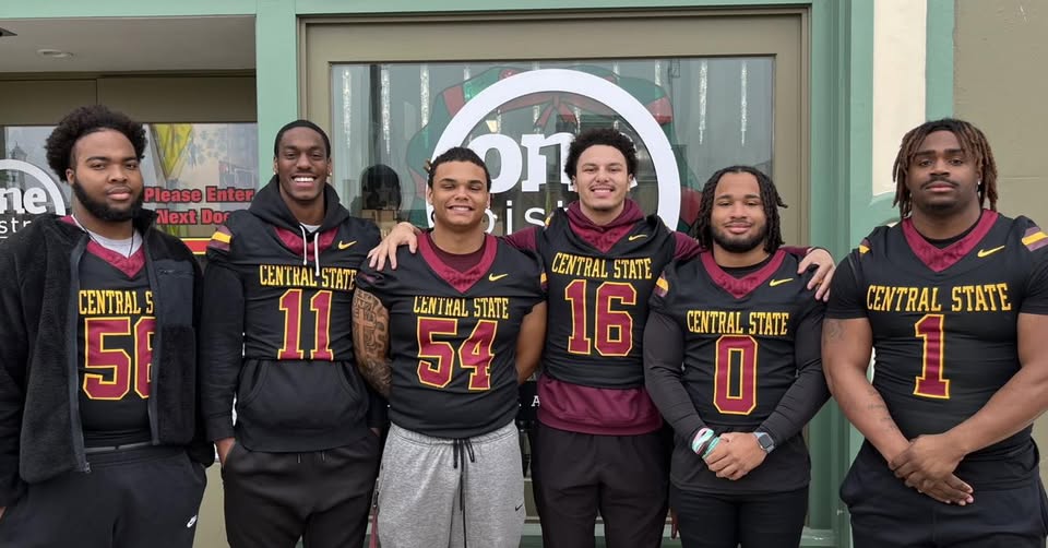 Central%20State%20Football%20Team.jpg